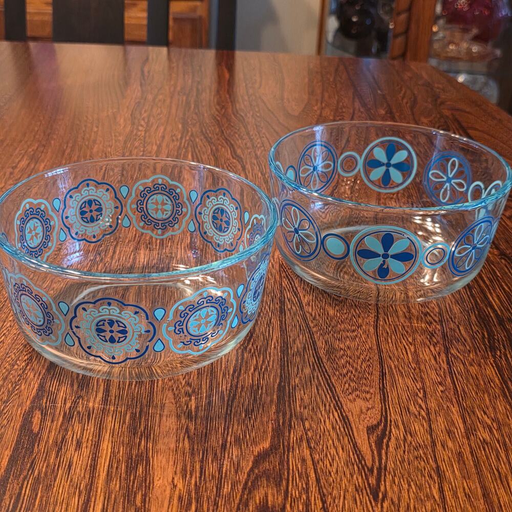 Vintage Pyrex Turquoise Aqua Blue Clear Pinwheel Medallion Bowls MCM Maximalist